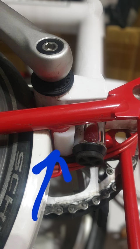Rolling-with-Seatpost-Up Gadget for Brompton Bicycle
