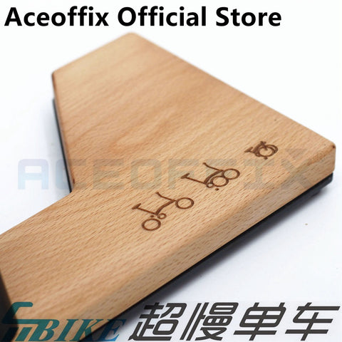 ACE Wooden Stand Platform